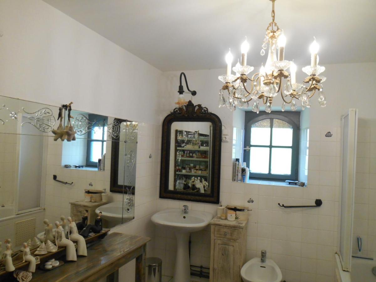 לינה וארוחת בוקר Cressé Le Vieux Prieure מראה חיצוני תמונה